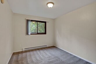 Arbor Pointe in Anchorage, AK - Building Photo - Building Photo