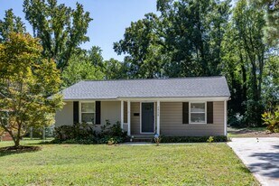 2458 Stevens Rd in Raleigh, NC - Building Photo