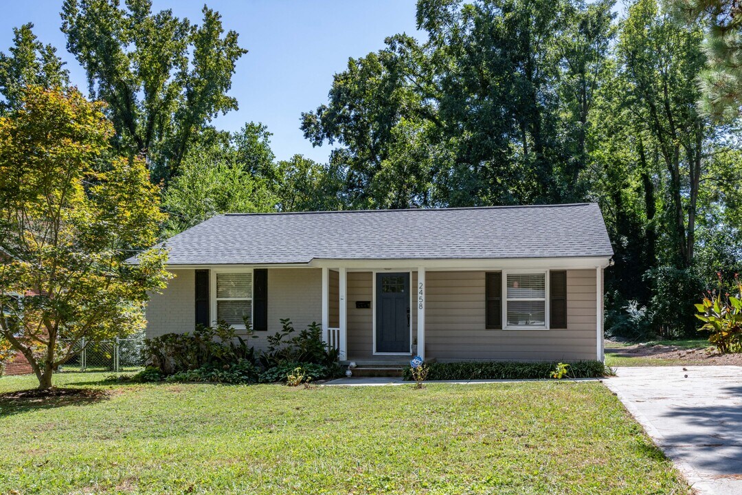 2458 Stevens Rd in Raleigh, NC - Building Photo