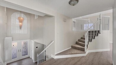 120 Sands Pt Dr in St. Petersburg, FL - Building Photo - Building Photo