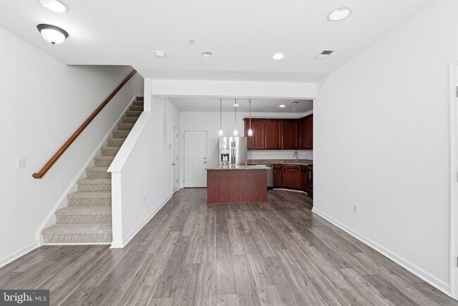 14814 Mason Creek Cir in Woodbridge, VA - Building Photo - Building Photo