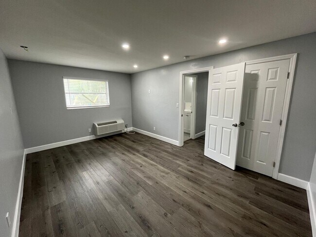 property at 917 NE 22nd Dr