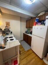 213 Highland Ave, Unit #A in Somerville, MA - Foto de edificio - Building Photo