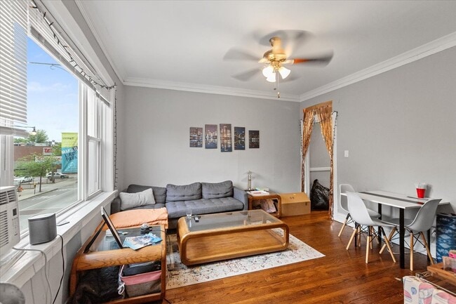 property at 2455 N Clark St