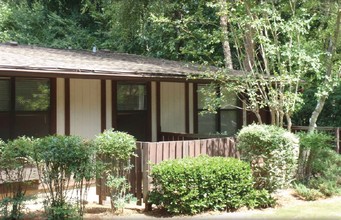 Garden Gate Apartments in Griffin, GA - Building Photo - Building Photo