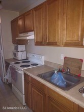 633 10th St in West Palm Beach, FL - Building Photo - Building Photo