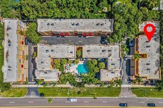 3330 Las Campos Pl in Tampa, FL - Building Photo - Building Photo