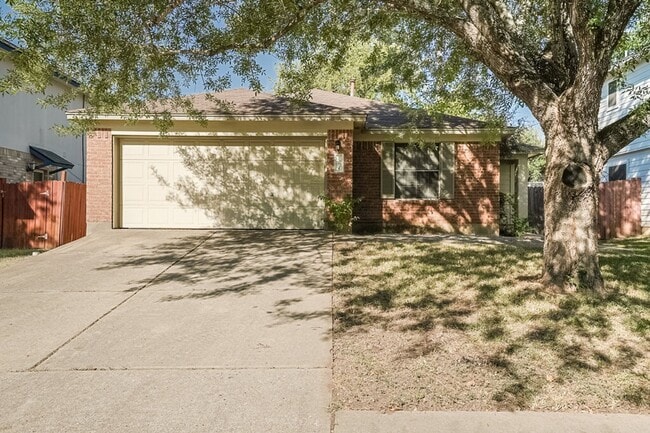 property at 2004 Buckeye Ln