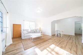 245 79th St in Miami Beach, FL - Building Photo - Building Photo