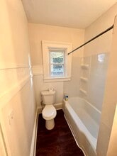 1016 Haskell Ave, Unit #1 in Rockford, IL - Building Photo - Building Photo