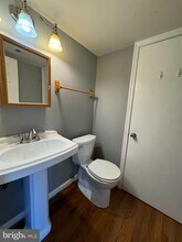 2653 Glengyle Dr in Vienna, VA - Building Photo - Building Photo