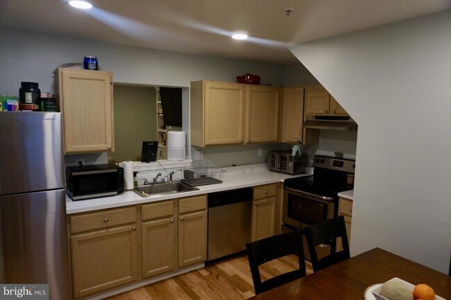 2344 Red Eagle Ct in Silver Spring, MD - Building Photo - Building Photo