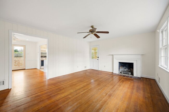 7601 Tanglewood Rd in Richmond, VA - Building Photo - Building Photo