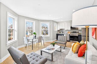 584 Cambridge St, Unit 6 in Boston, MA - Building Photo