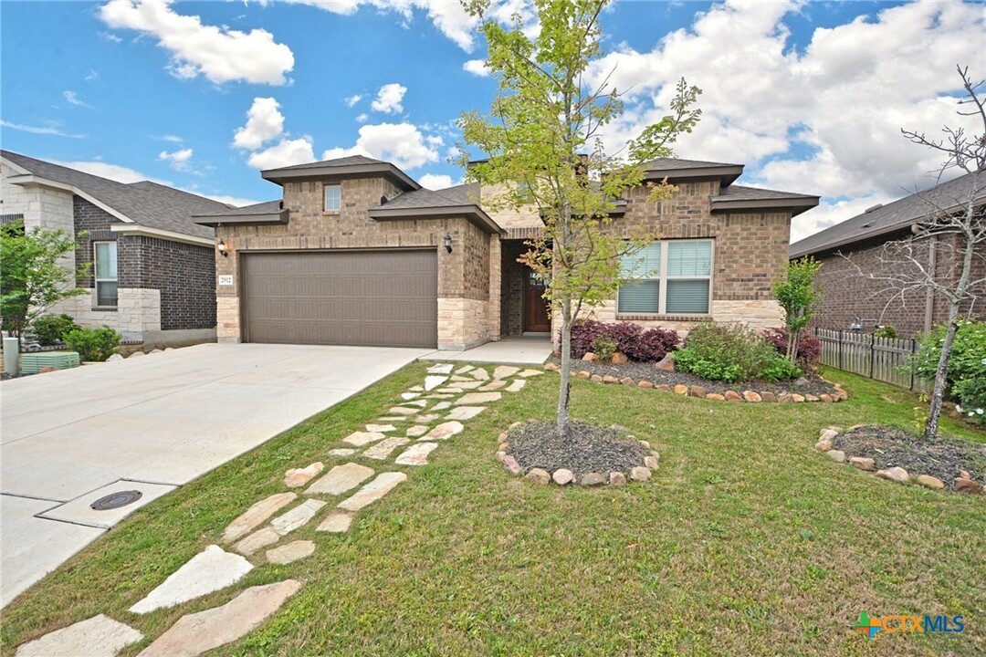 2912 Tuaber in New Braunfels, TX - Building Photo