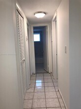 2612 Johnson St in Hollywood, FL - Foto de edificio - Building Photo