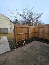 830 Cardinal Creek Blvd in Norman, OK - Foto de edificio - Building Photo