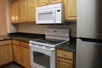 5711 Bentgrass Dr in Sarasota, FL - Building Photo - Building Photo