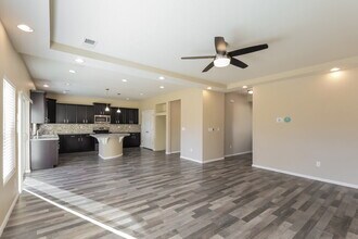 10558 Worchester St in Commerce City, CO - Building Photo - Building Photo