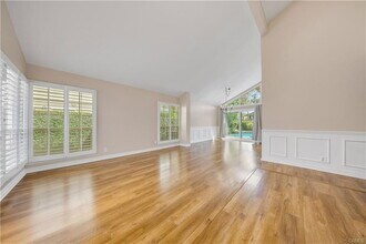11 Recodo in Irvine, CA - Building Photo - Building Photo