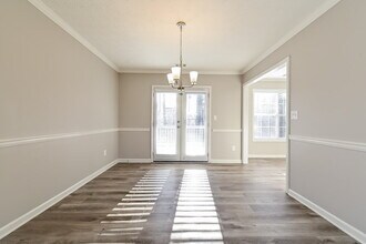 7452 Steven Pl in Jonesboro, GA - Foto de edificio - Building Photo