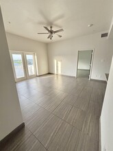 502 Shiloh Dr in Laredo, TX - Building Photo - Building Photo