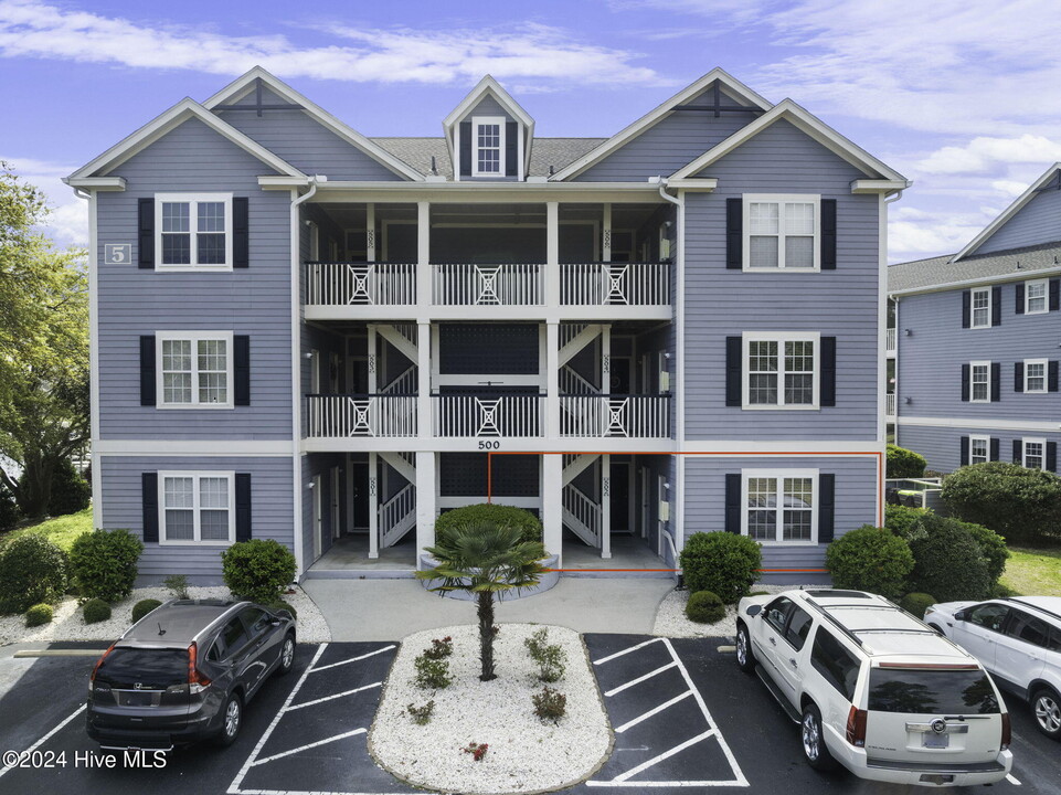 2555 St James Dr SE in Southport, NC - Foto de edificio