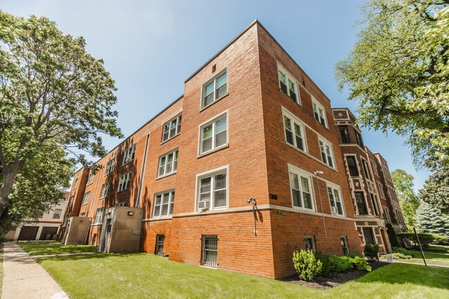 1143 E 50th St in Chicago, IL - Building Photo - Building Photo