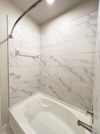 1810 Main Apartments photo'