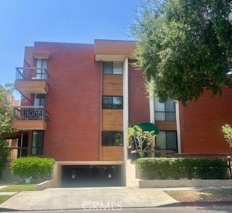 property at 511 N Jackson St
