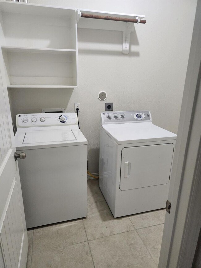 22303 Larch Grove Ct in Tomball, TX - Building Photo - Building Photo