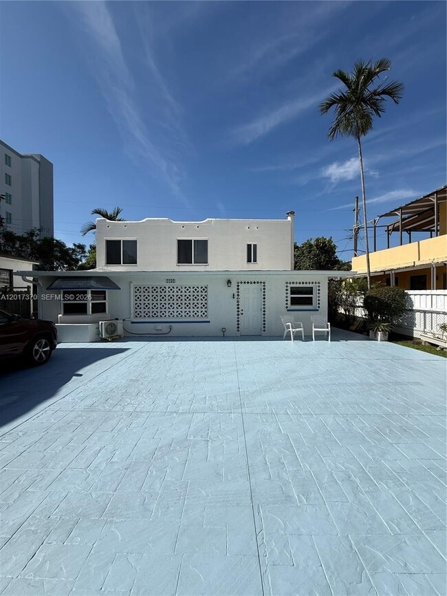 property at 2232 SW 5th St