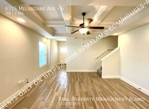 6315 Melanzane Ave in San Antonio, TX - Building Photo - Building Photo