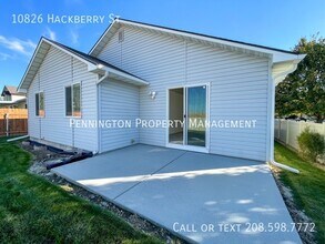 10826 Hackberry St in Nampa, ID - Building Photo - Building Photo