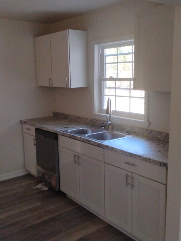 property at 1513 Braxton St