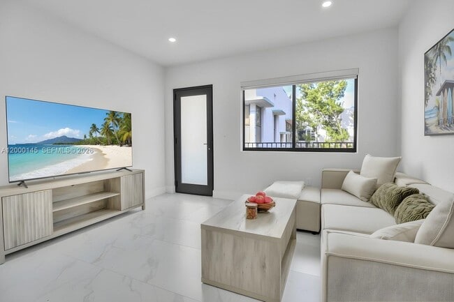 property at 944 Jefferson Ave