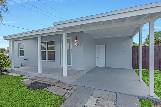 5341 N Andrews Ave in Fort Lauderdale, FL - Building Photo - Building Photo