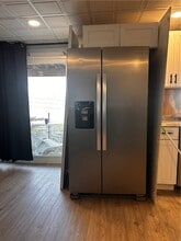 24 Lewis St in North Providence, RI - Foto de edificio - Building Photo