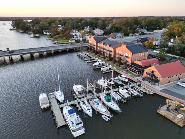 419 W Main St in Washington, NC - Building Photo - Building Photo