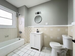 207 Columbia Ave, Unit 2 in Irvington, NJ - Building Photo - Building Photo