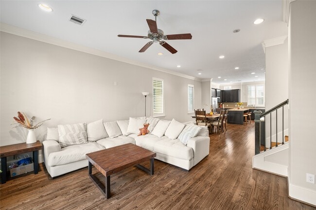 property at 2423 Beall St