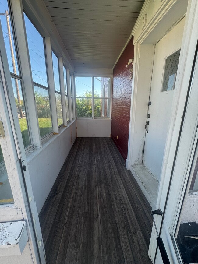 410 E Winona Ave in Warsaw, IN - Building Photo - Building Photo