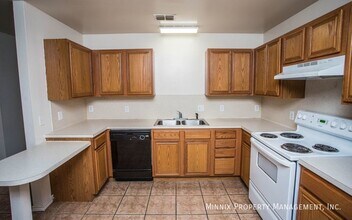 514 N Clinton Ave in Lubbock, TX - Building Photo - Building Photo