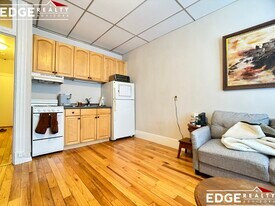 1 Linden St, Unit 4B in Boston, MA - Building Photo