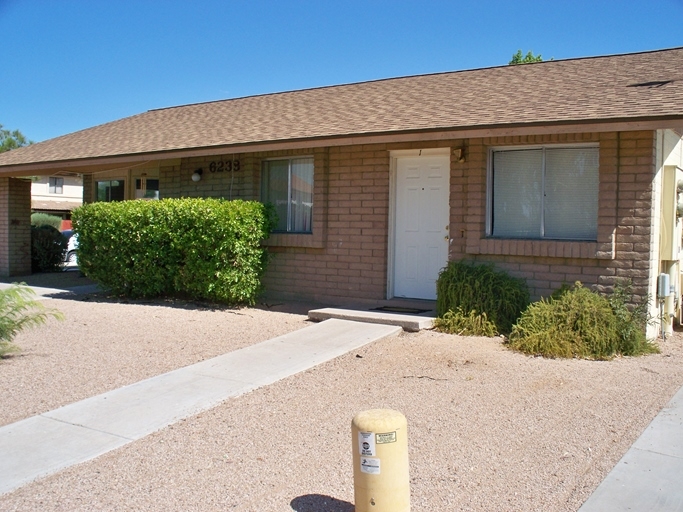 6238 E Greenway Cir in Mesa, AZ - Building Photo