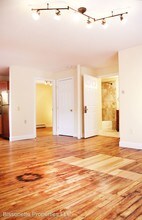 44 N Champlain St in Burlington, VT - Building Photo - Building Photo