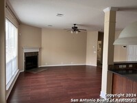 26434 Walden Oak in San Antonio, TX - Foto de edificio - Building Photo