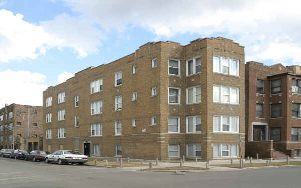 4315-4325 W 15th St in Chicago, IL - Building Photo