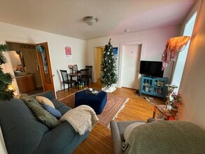 525 Chippewa St in Eau Claire, WI - Foto de edificio - Building Photo