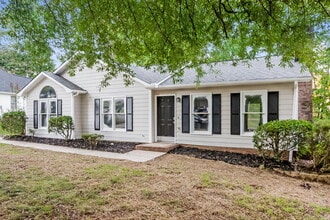 8717 Kishorn Ct in Charlotte, NC - Building Photo - Building Photo